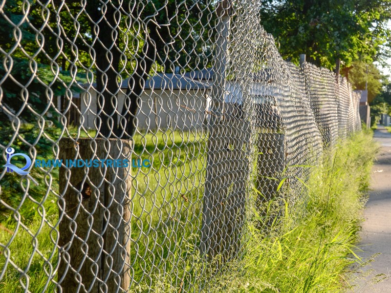 Chain Link Fencing in the UAE